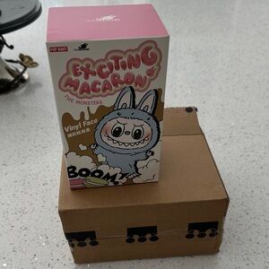 Exciting Macaron Vinyl Figure Green Grape